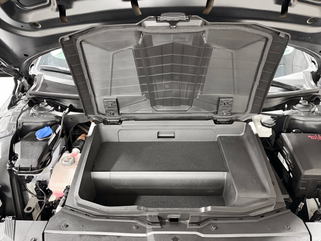 2025 Hyundai IONIQ 5 view 28