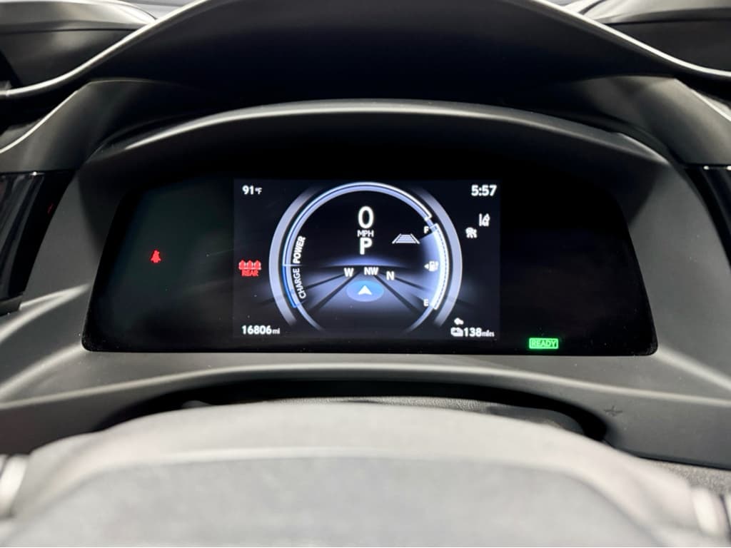 2023 Lexus RZ 450e view 9