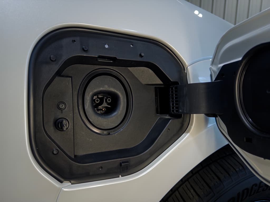 2026 Toyota bZ view 5