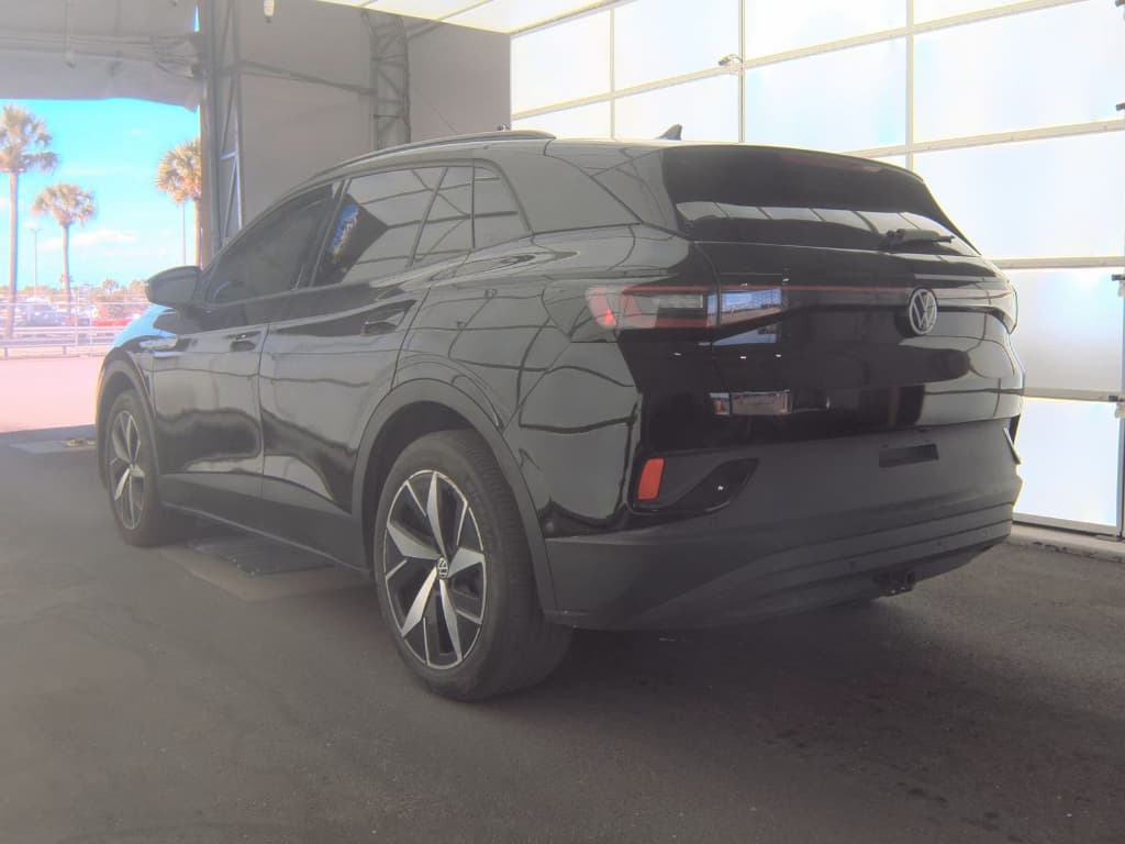 2024 Volkswagen ID.4 view 4