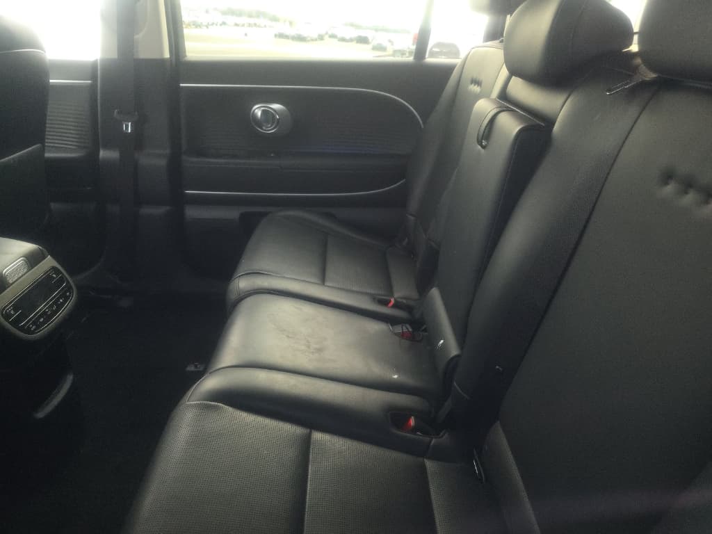 2026 Hyundai IONIQ 9 view 6