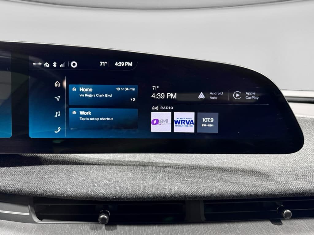 2024 Lucid Air view 10