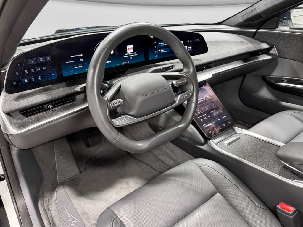 2024 Lucid Air view 18