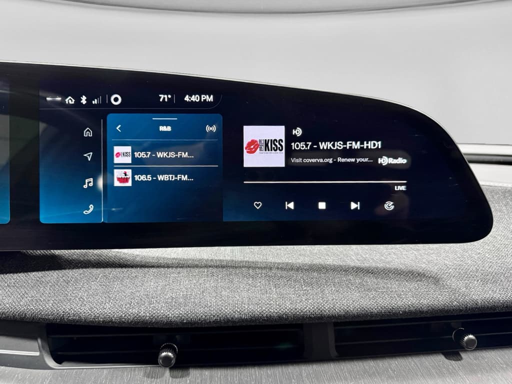 2024 Lucid Air view 12