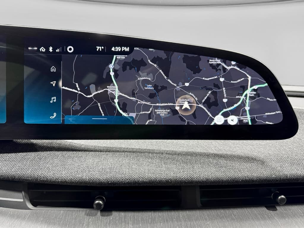 2024 Lucid Air view 11