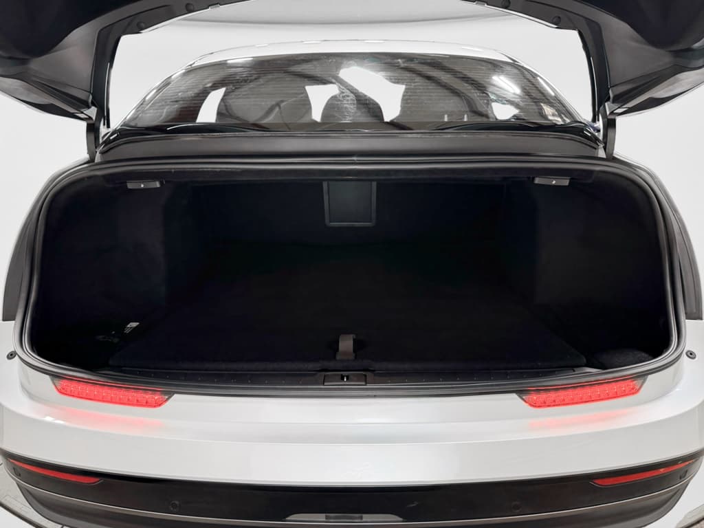 2024 Lucid Air view 27
