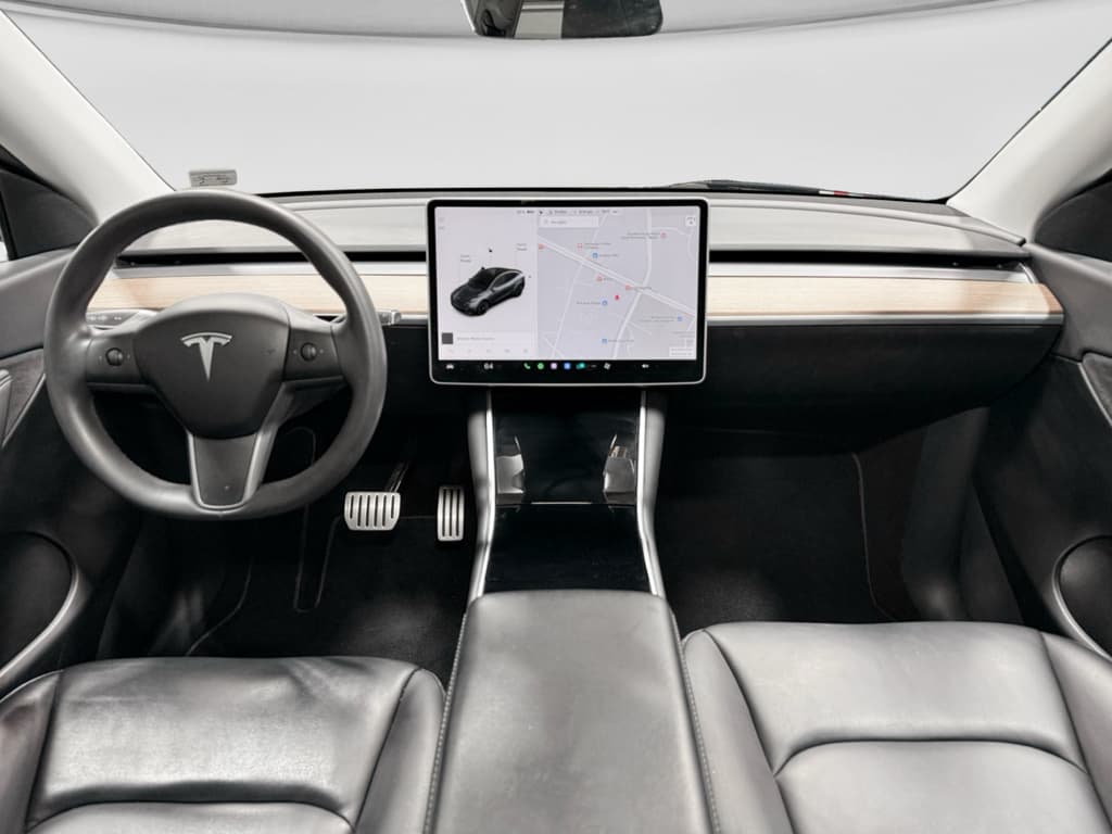 2020 Tesla Model Y view 15