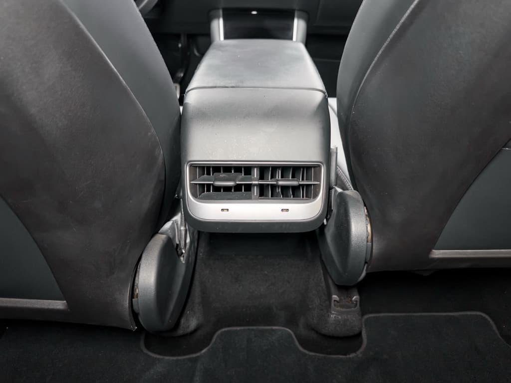 2020 Tesla Model Y view 20