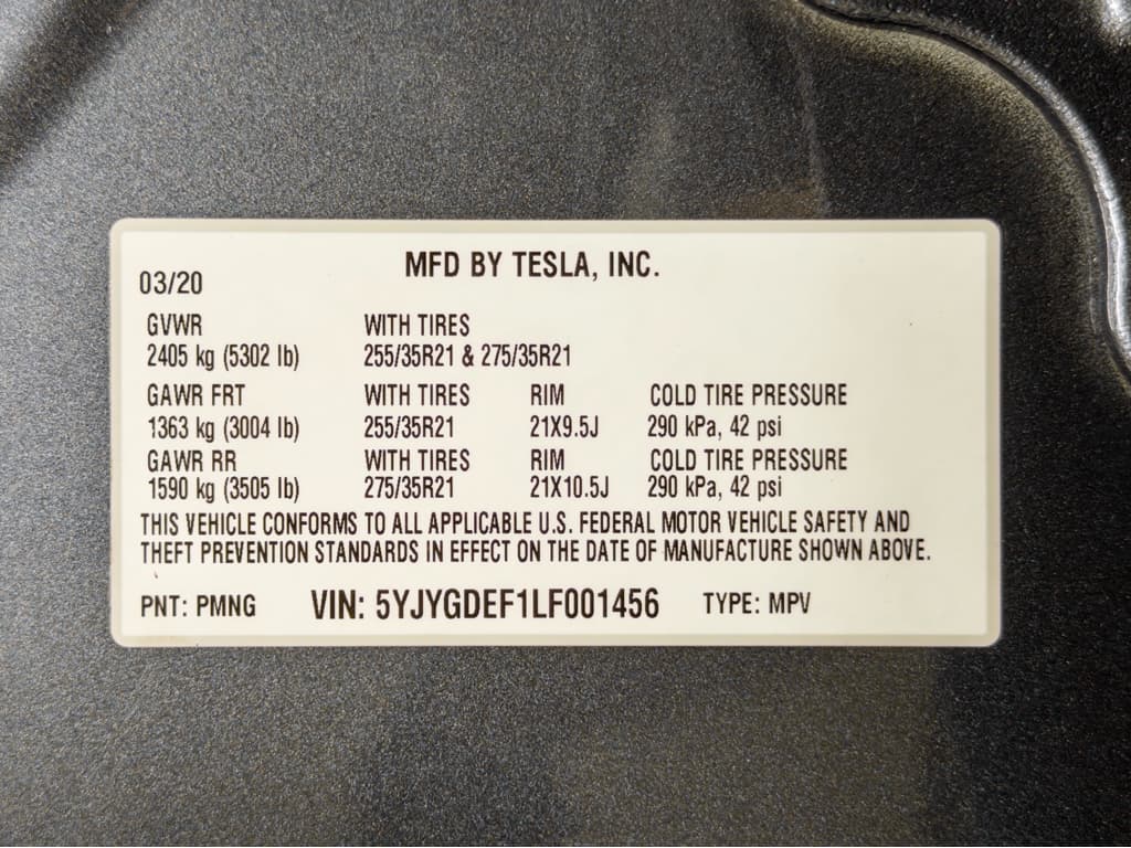 2020 Tesla Model Y view 28