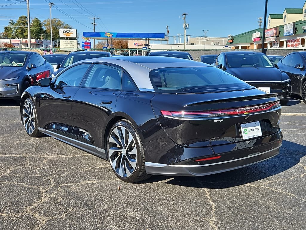 2022 Lucid Air view 2