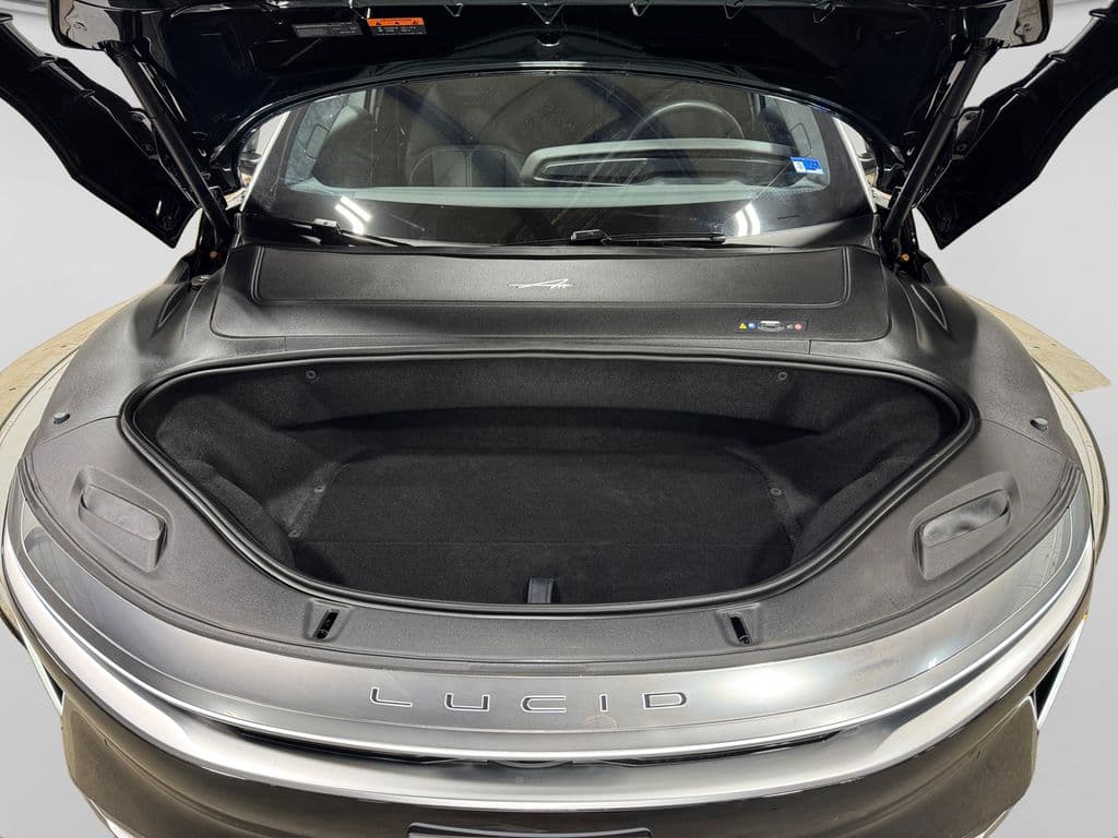 2022 Lucid Air view 11