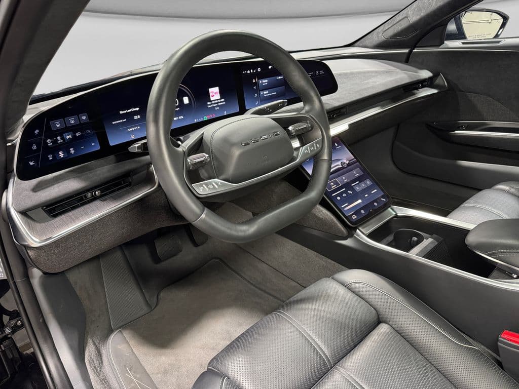 2022 Lucid Air view 16