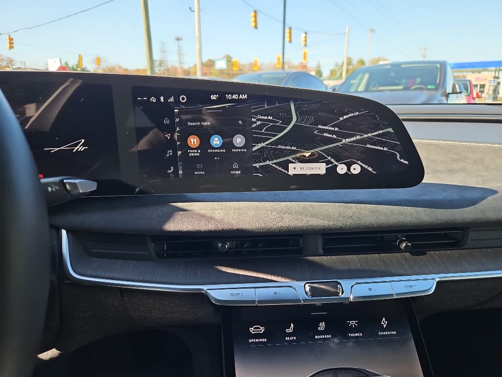 2022 Lucid Air view 13