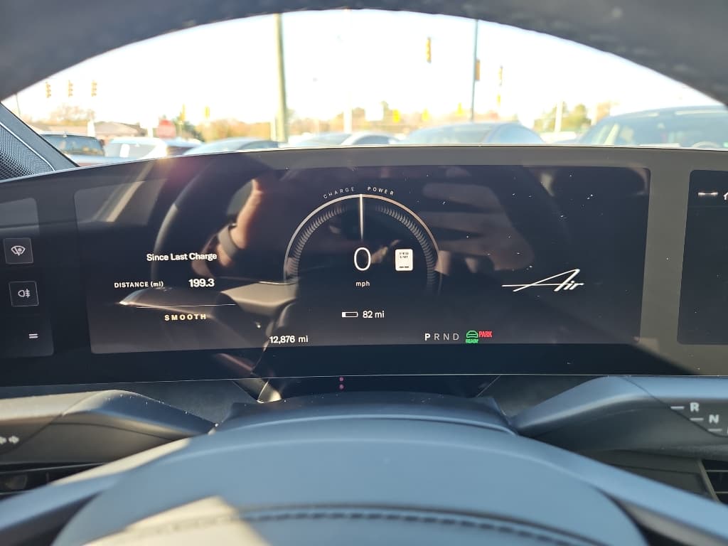 2022 Lucid Air view 11