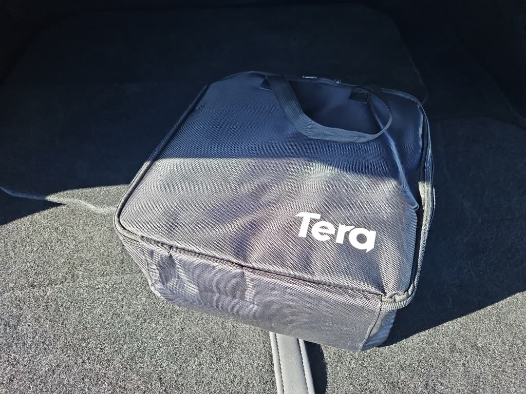 2022 Lucid Air view 6