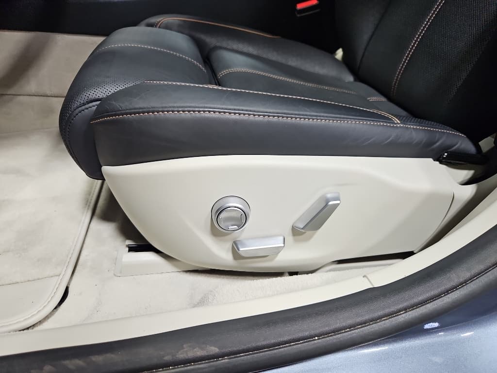 2024 Lucid Air view 6