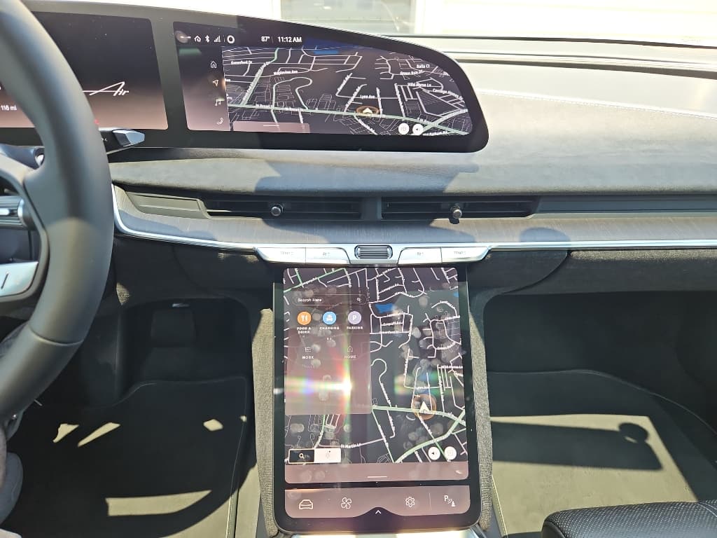 2022 Lucid Air view 13