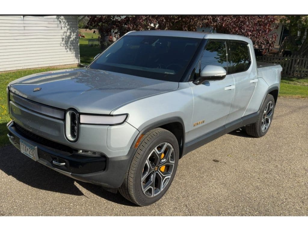 2022 Rivian R1T