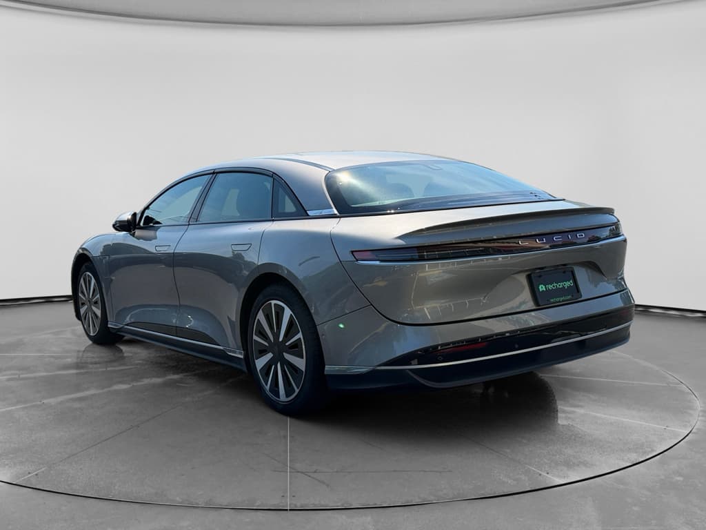2024 Lucid Air view 2