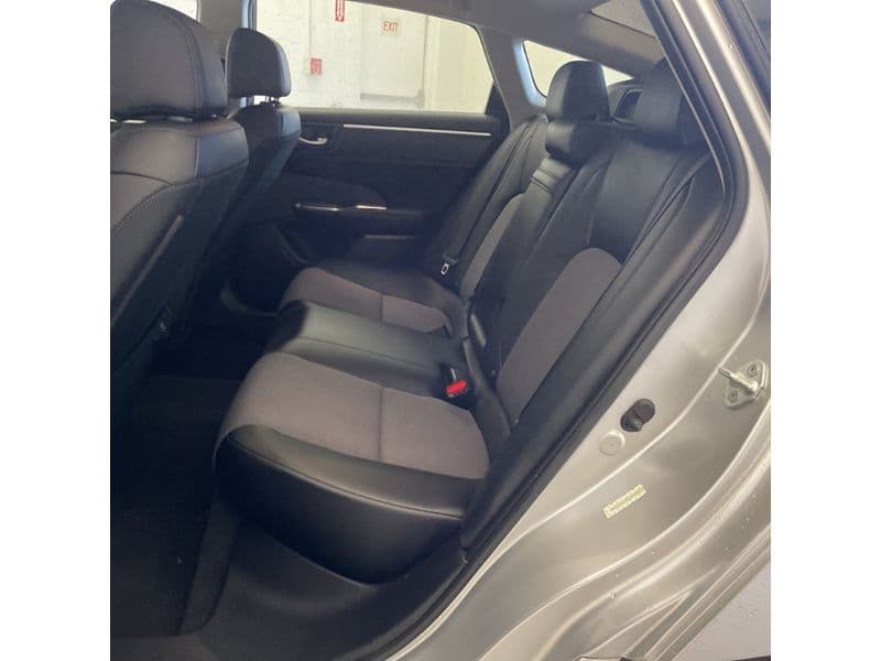 2021 Honda Clarity view 6