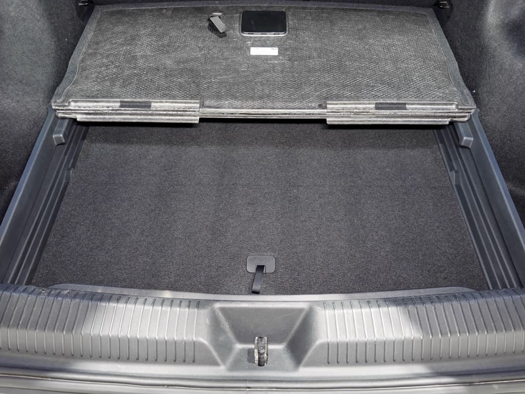 2023 Volkswagen ID.4 view 27