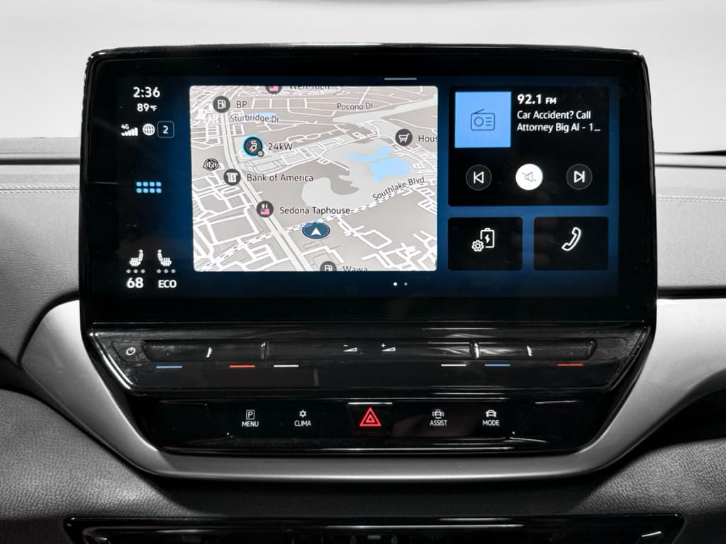 2023 Volkswagen ID.4 view 10