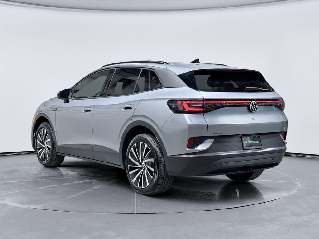 2025 Volkswagen ID.4 view 2