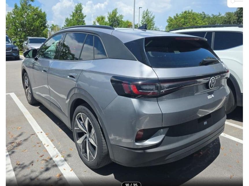 2024 Volkswagen ID.4 view 3