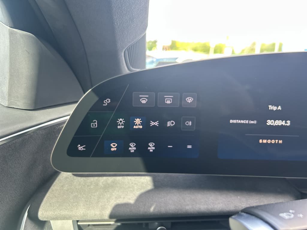 2022 Lucid Air view 10