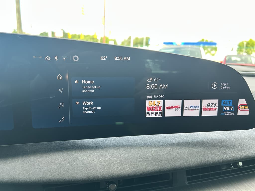 2022 Lucid Air view 11