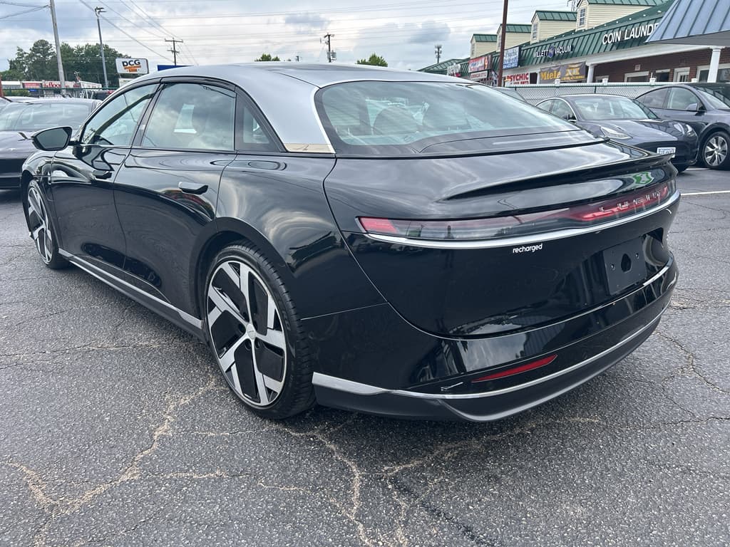 2022 Lucid Air view 2
