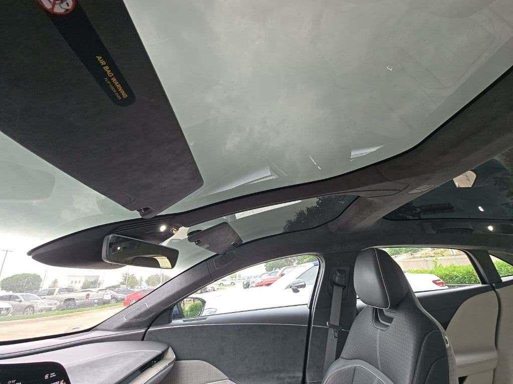 2022 Lucid Air view 6