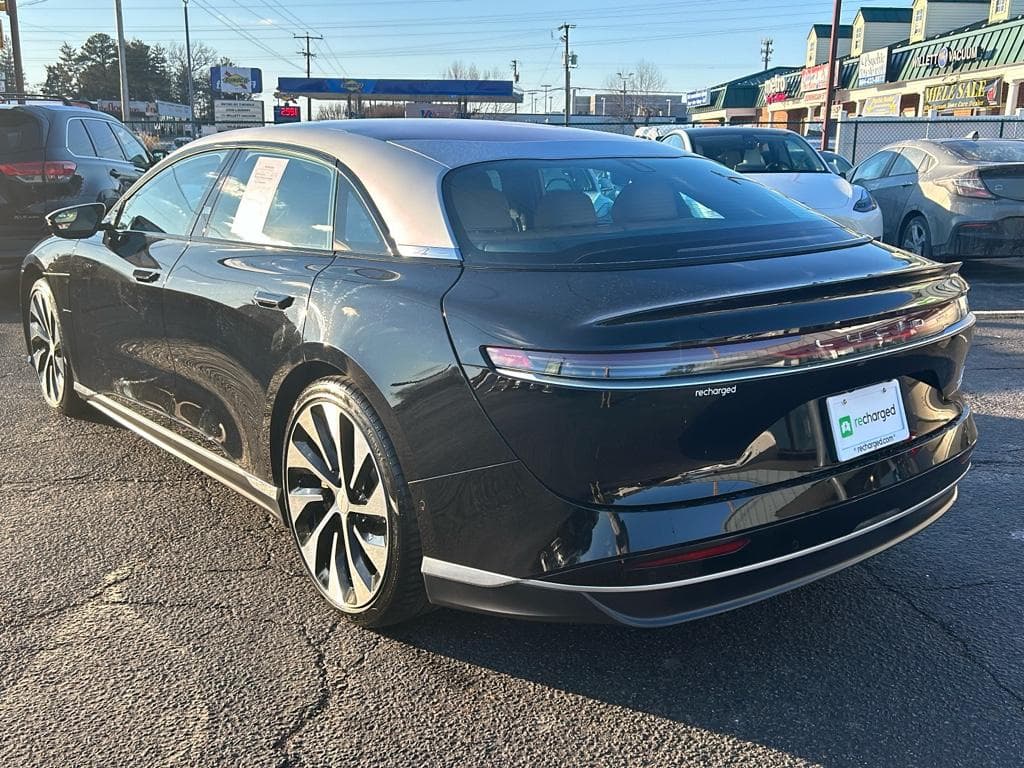 2022 Lucid Air view 2