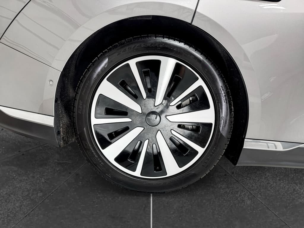 2023 Lucid Air view 37