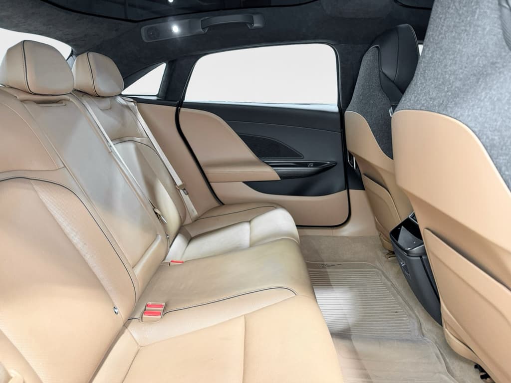 2023 Lucid Air view 22