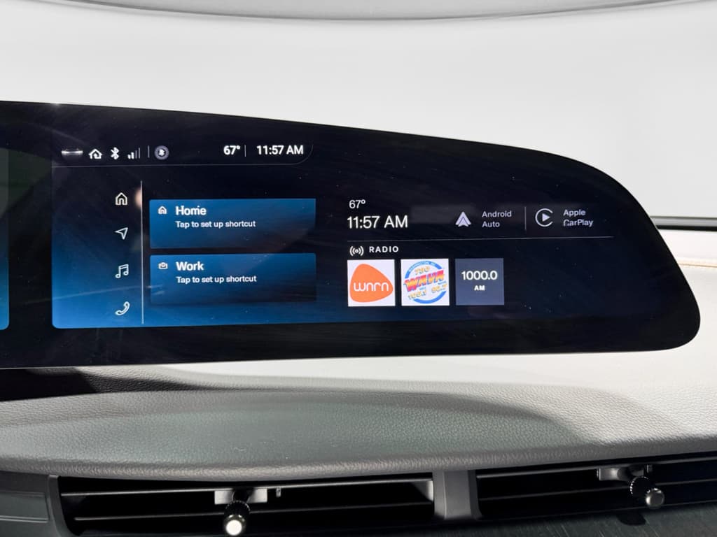 2023 Lucid Air view 13