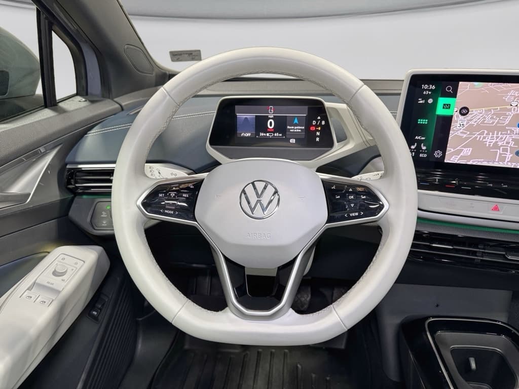 2023 Volkswagen ID.4 view 9
