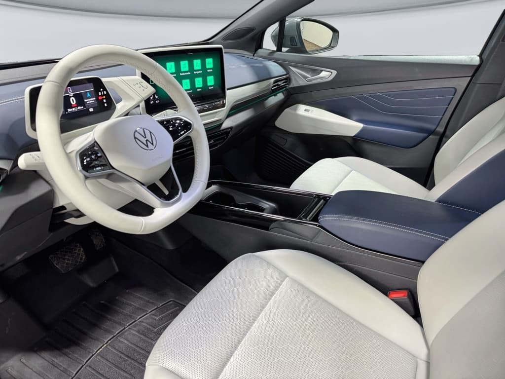 2023 Volkswagen ID.4 view 18