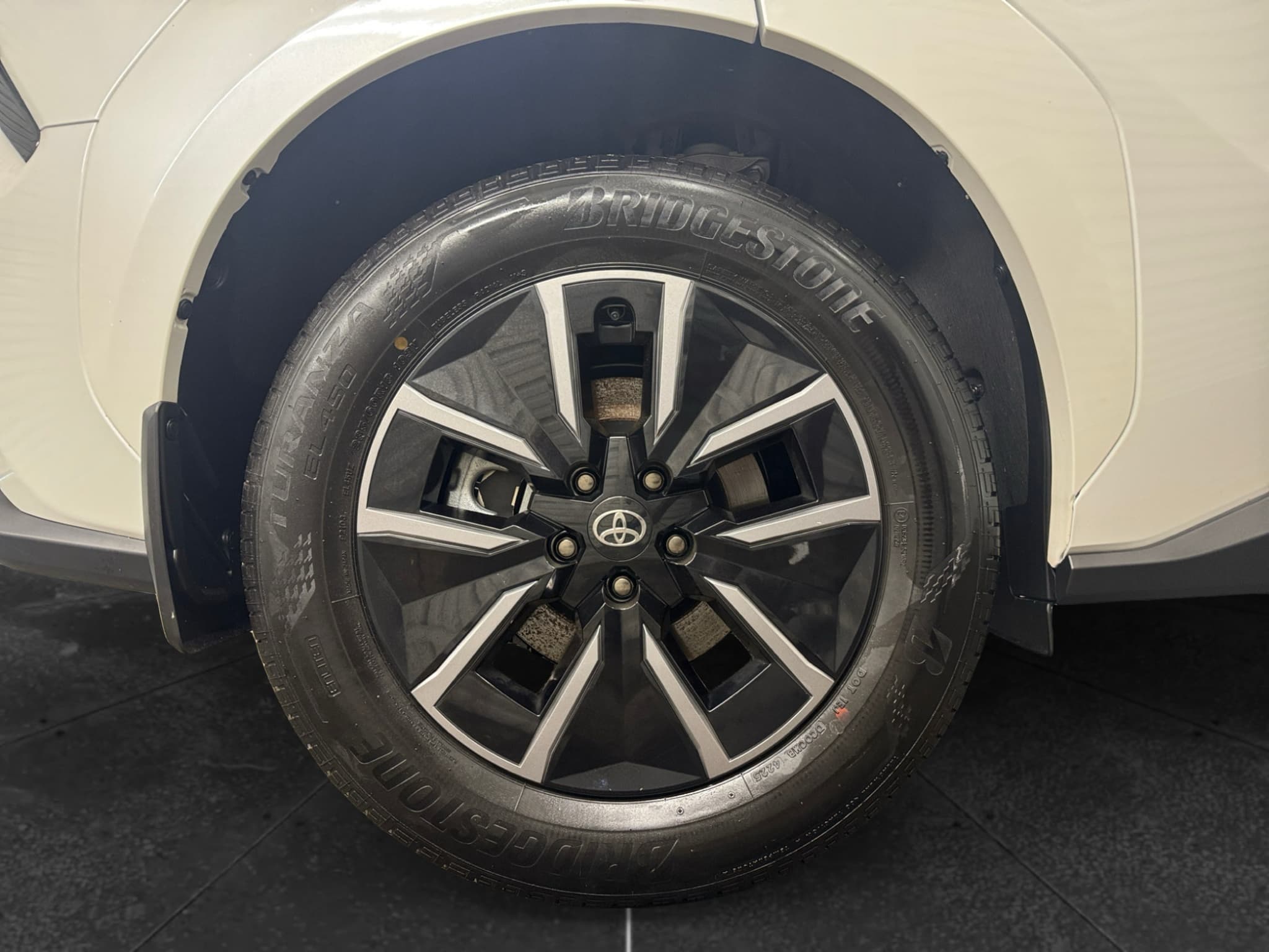 2026 Toyota bZ view 40