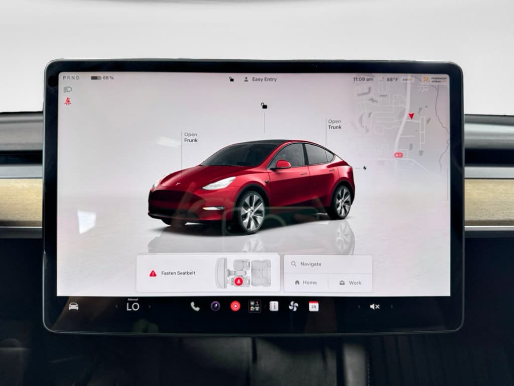 2022 Tesla Model Y view 8