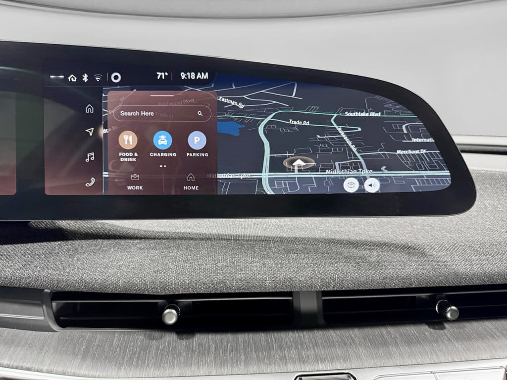 2025 Lucid Air view 10