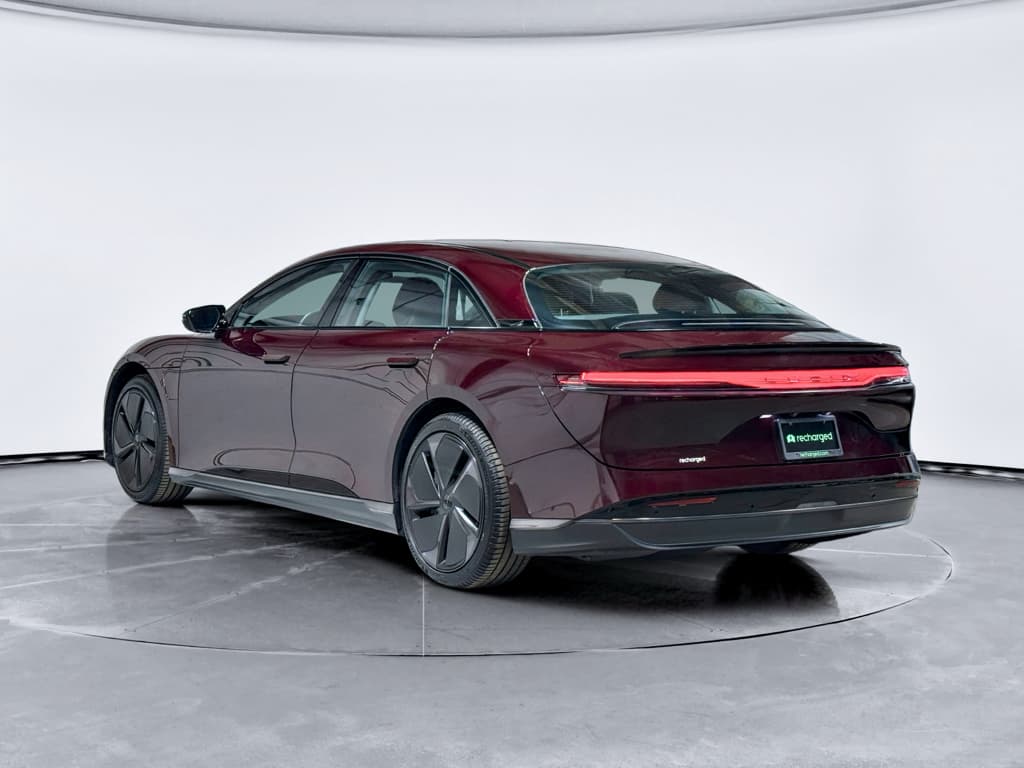 2025 Lucid Air view 2