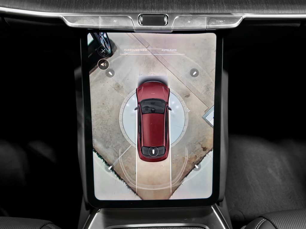 2025 Lucid Air view 16