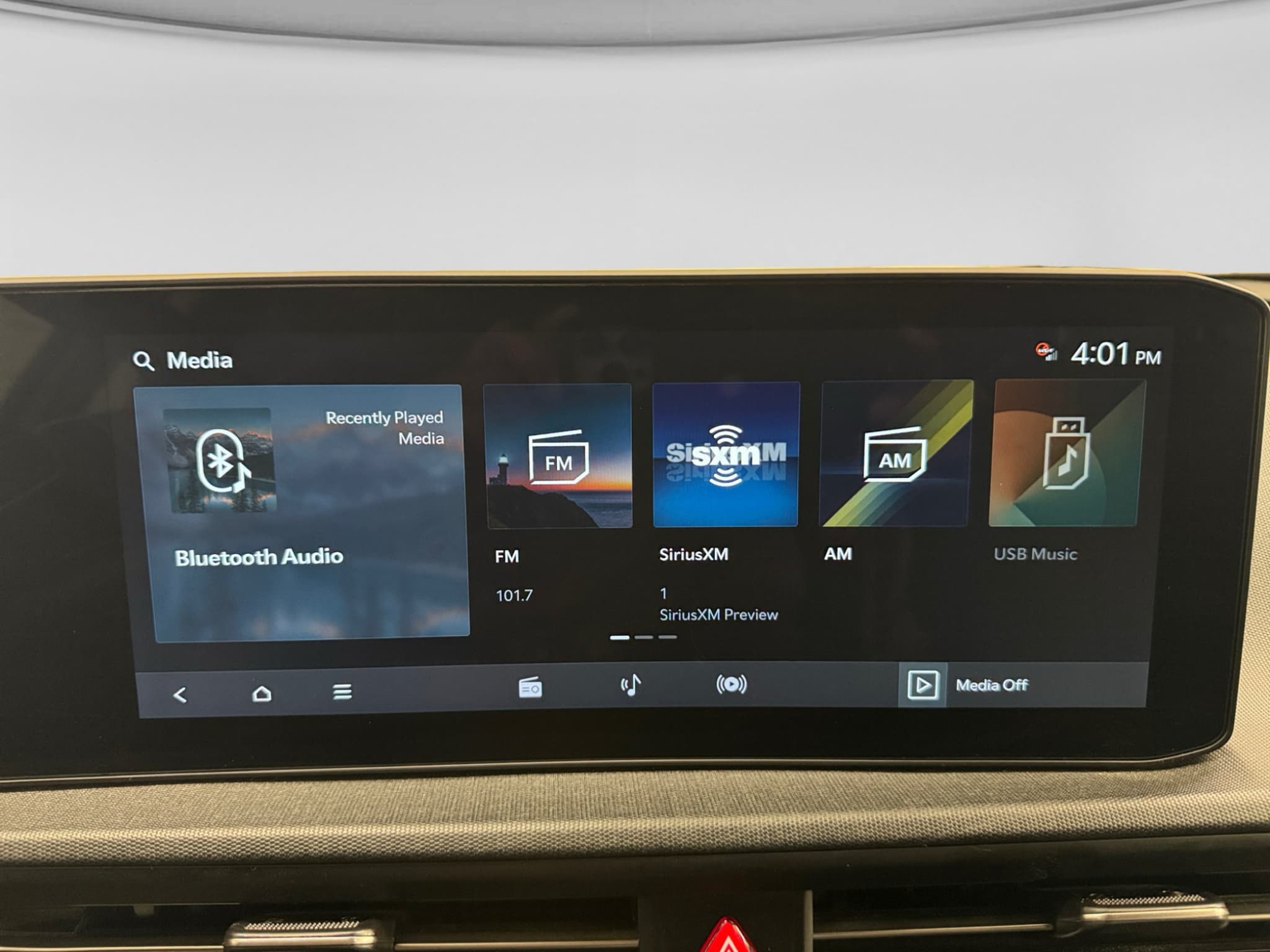 2025 Kia EV6 view 11