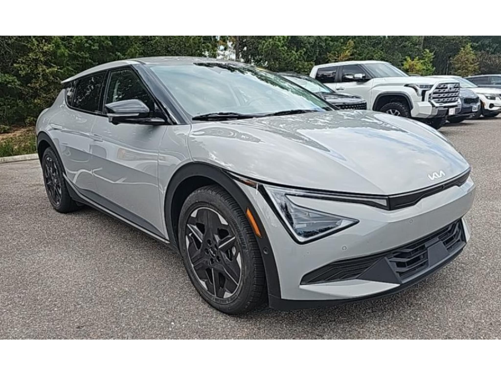 2025 Kia EV6 view 2
