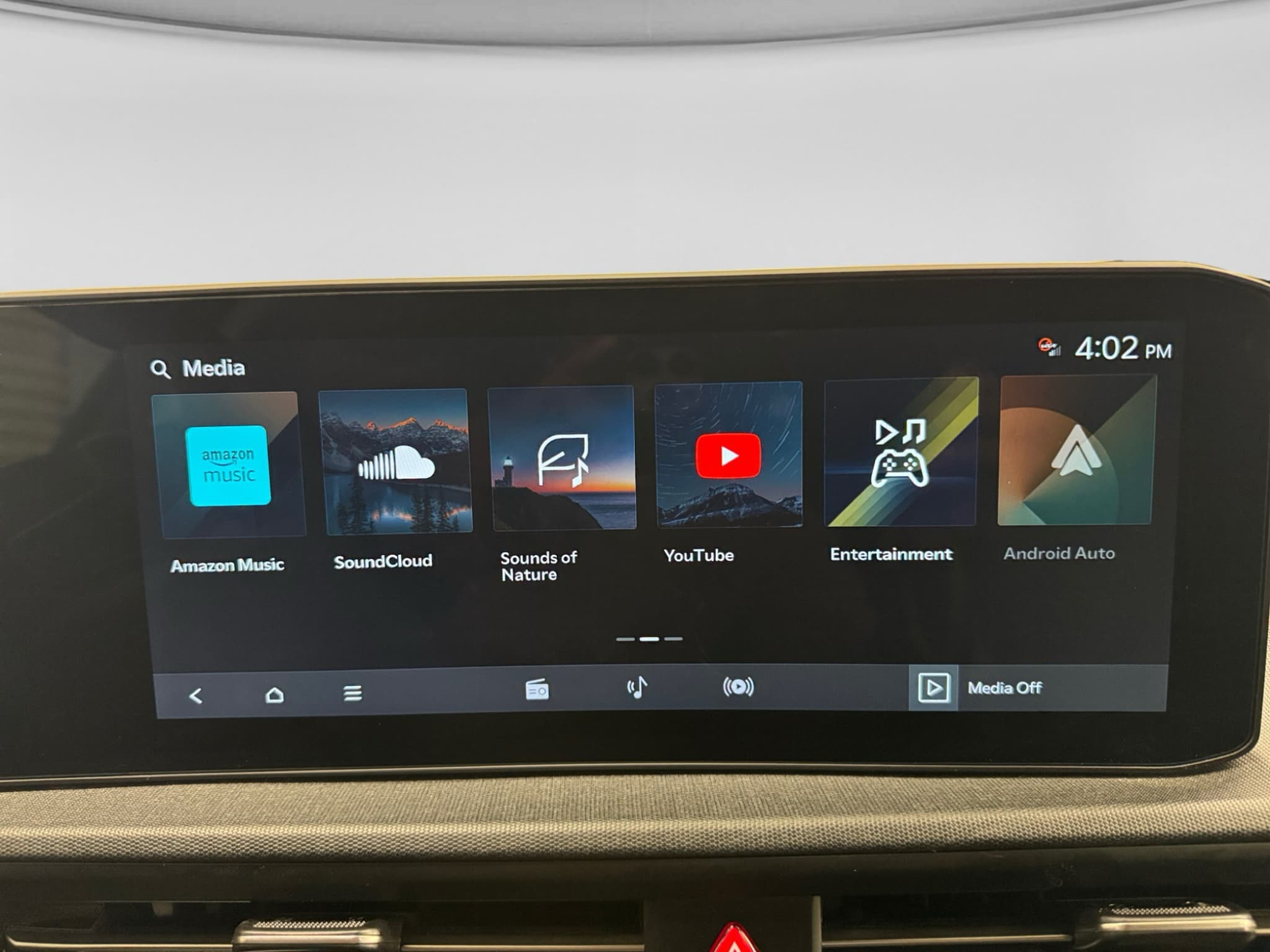 2025 Kia EV6 view 12