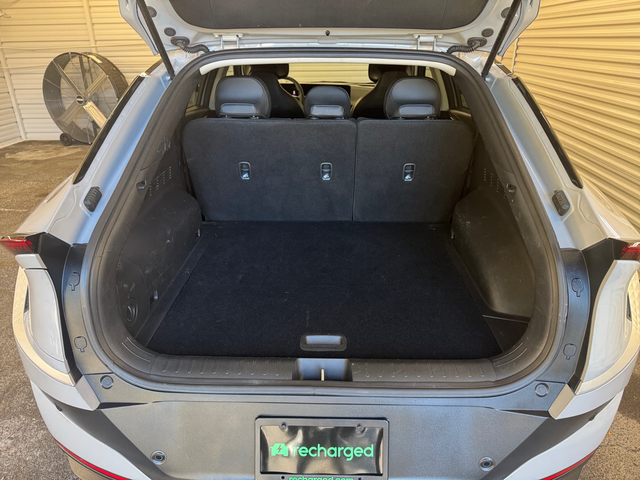 2025 Kia EV6 view 28