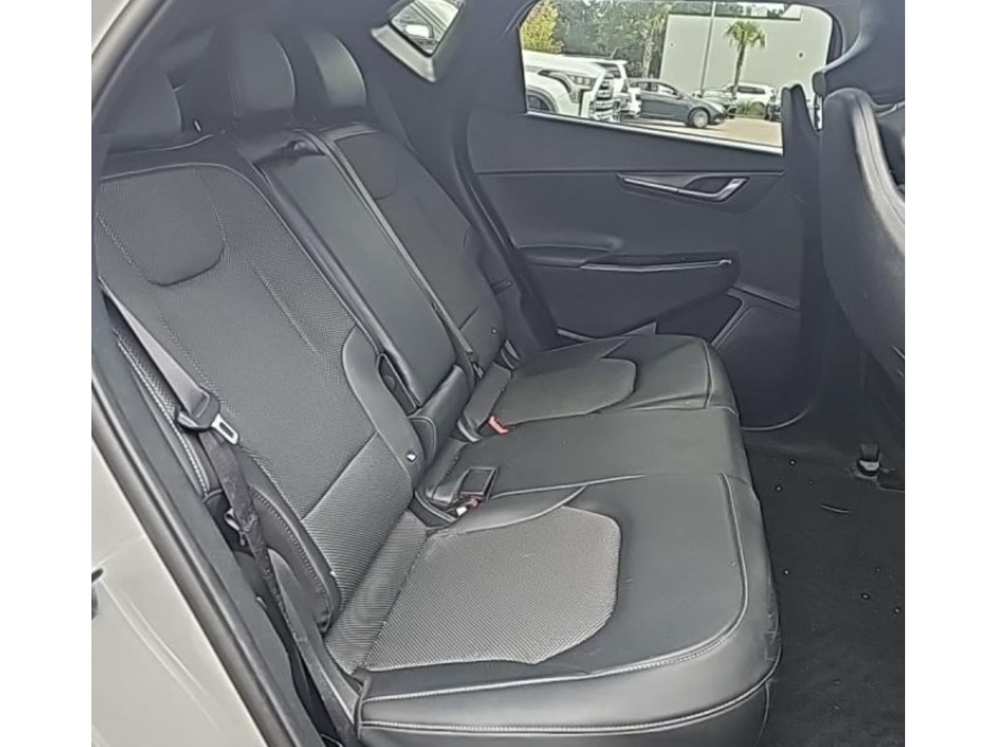 2025 Kia EV6 view 6