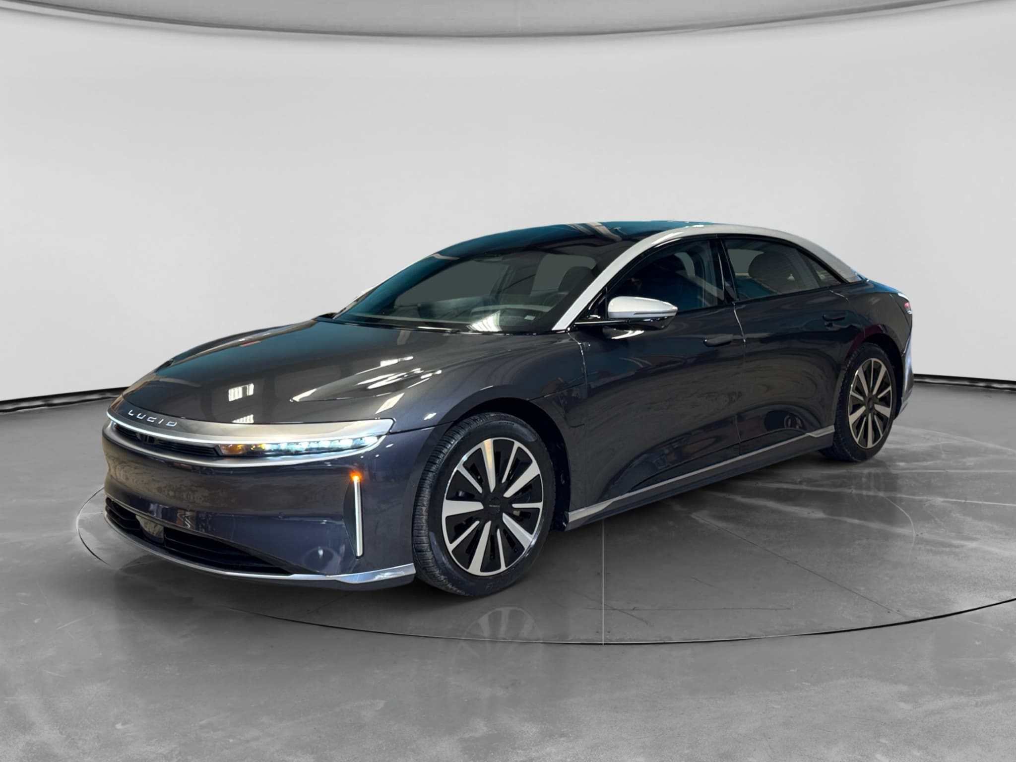 2022 LUCID AIR