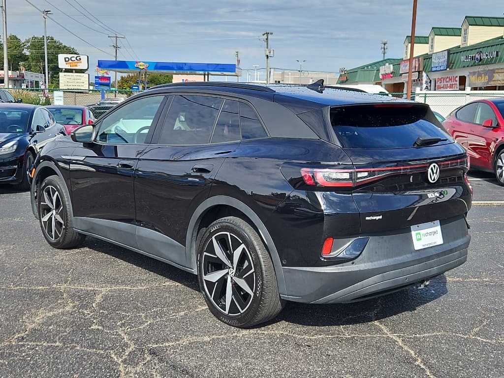 2023 Volkswagen ID.4 view 2